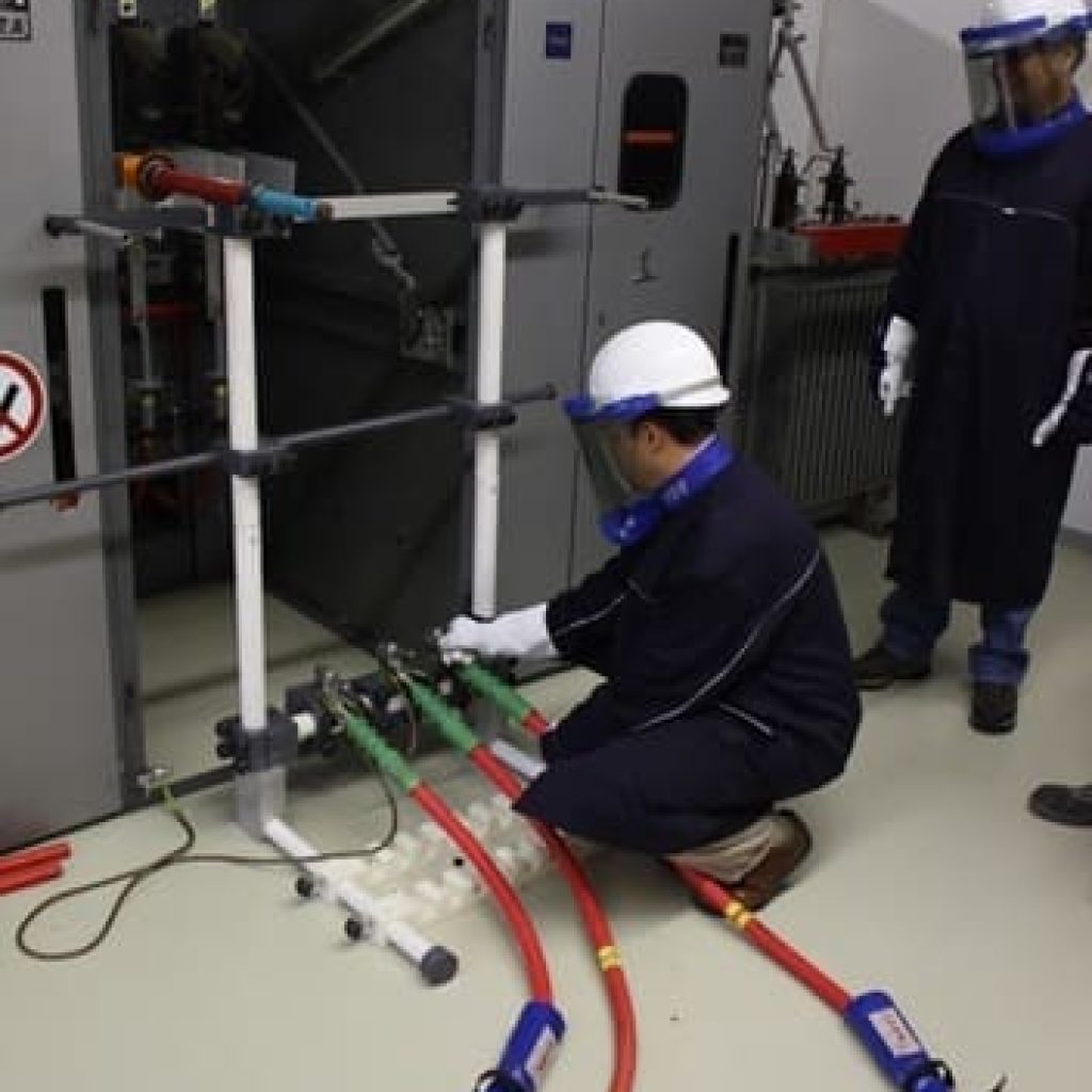 Procedimiento de contención